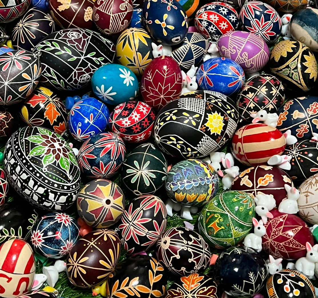 500 piece photo puzzle - Pysanky/Ukrainian Easter Eggs