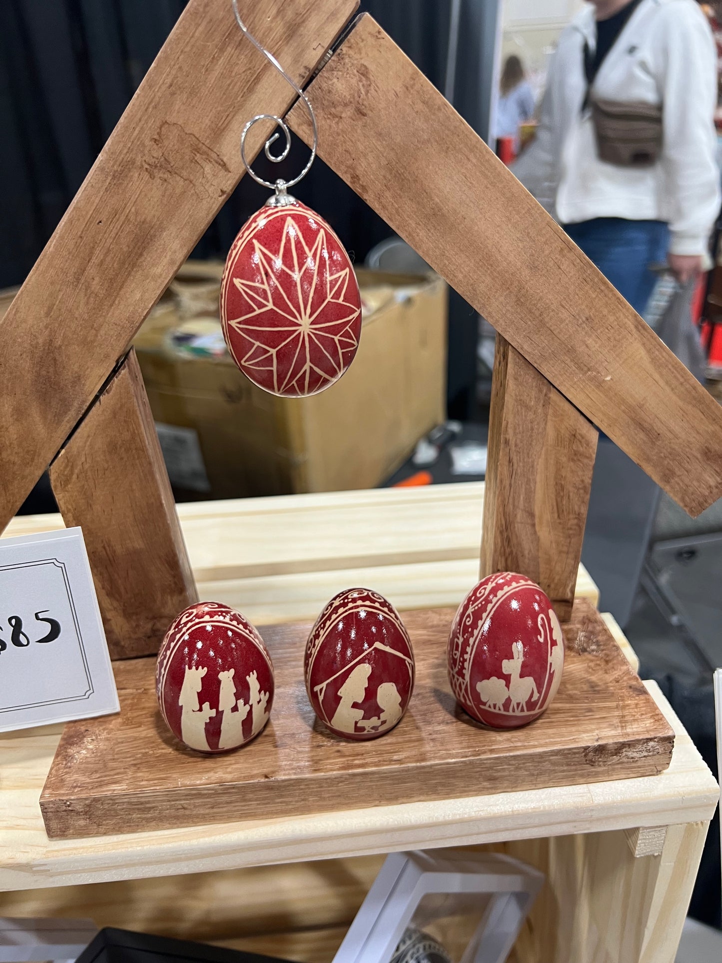 4 Piece Nativity Set with Stable/Stand